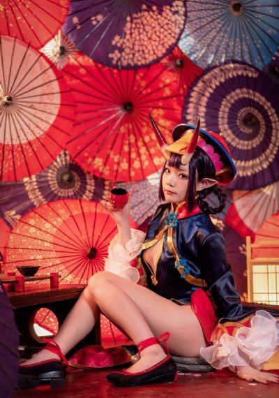 《丈夫上班公爹占用》