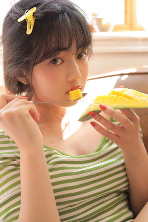 蘑菇成品人APP