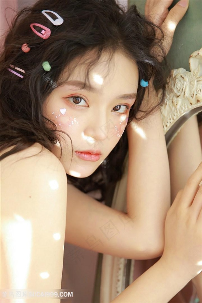 大炕上插完妻子插闺蜜h
