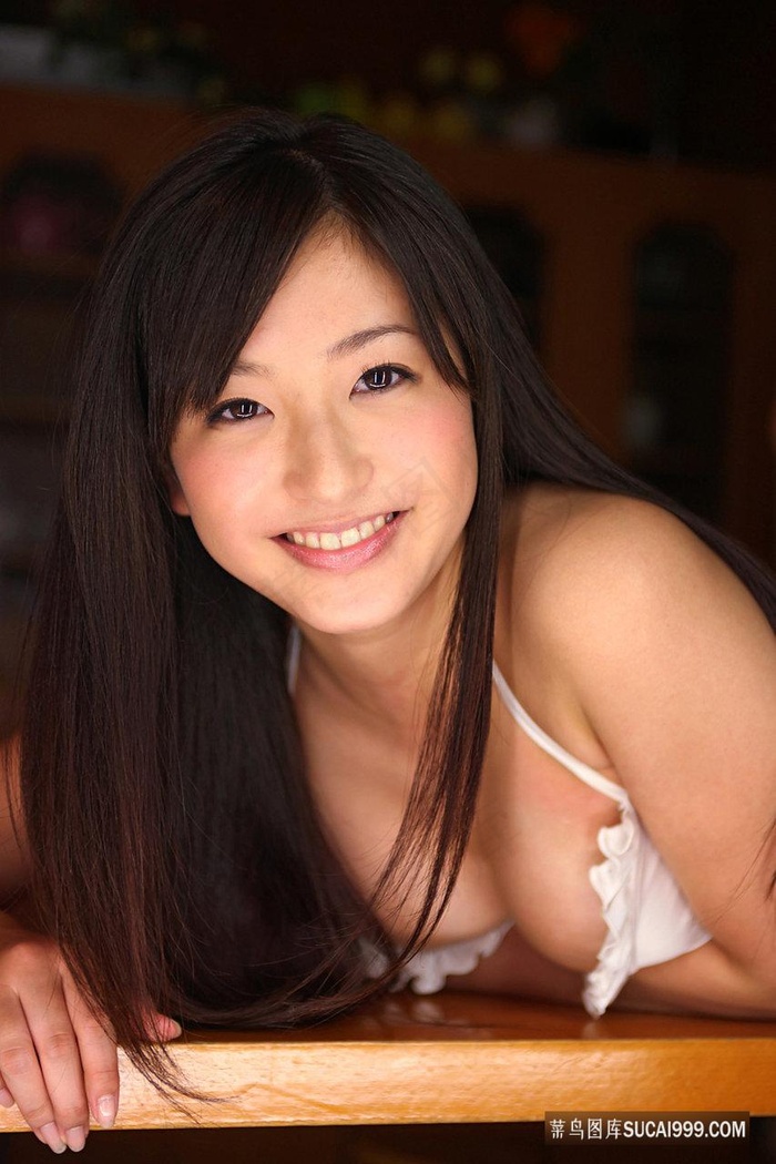 《风满漂亮岳坶》朋友与同事之间的互动