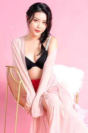 邻居每天晚上做运动声音很大