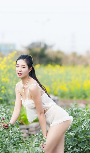 老熟女丝袜宾馆私拍